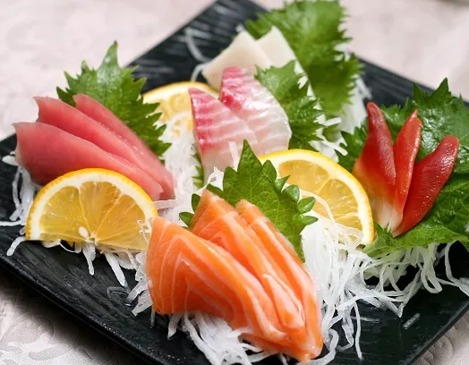 Sushi và sashimi Nhật